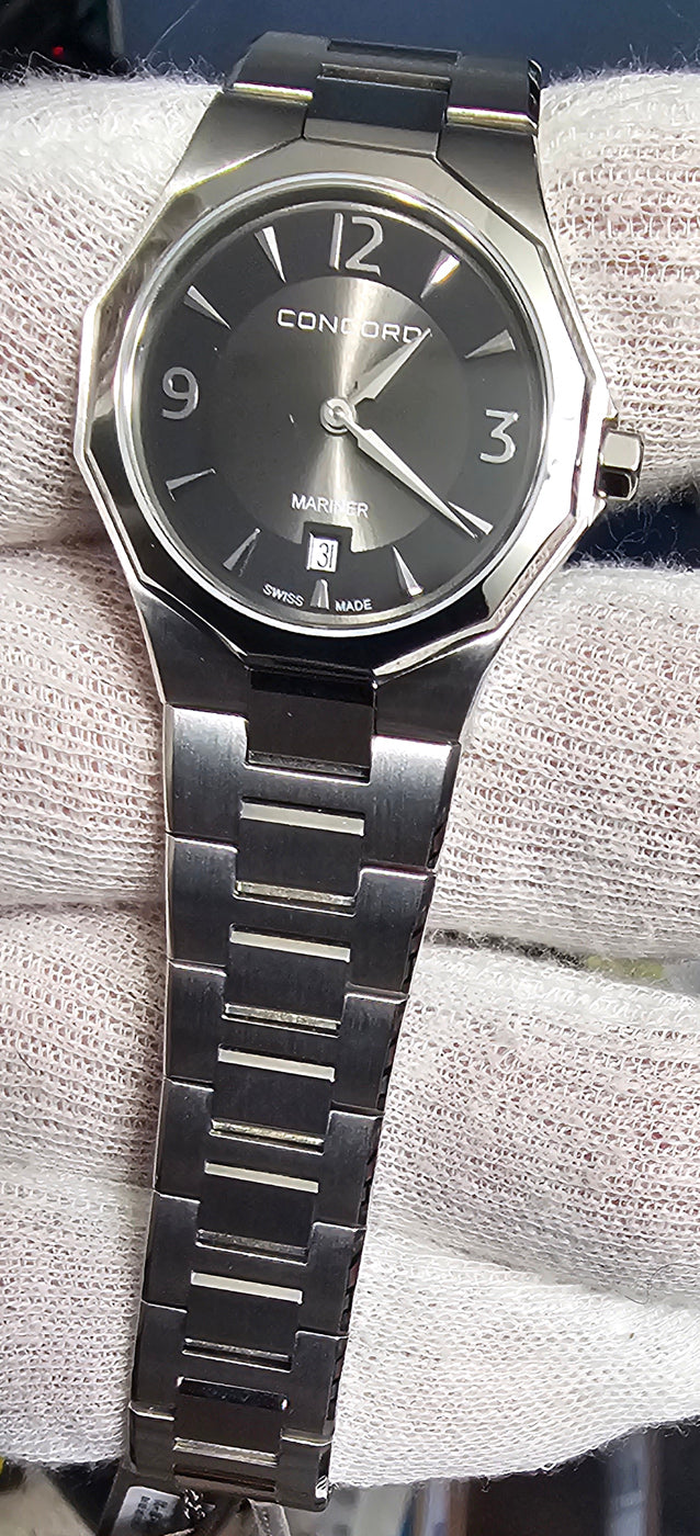 Concord Mariner Swiss Luxury Ladies Quartz Watch Two-Tone Black Dial 0320504
