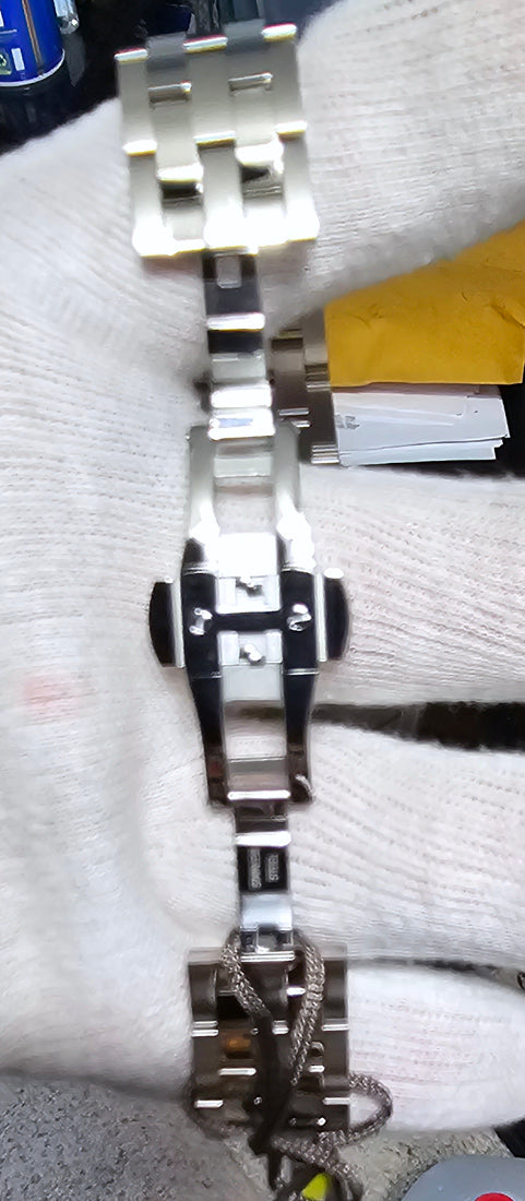 Concord Bennington Men's Diamond Swiss Luxury Quartz Watch MOP Dial 0320411