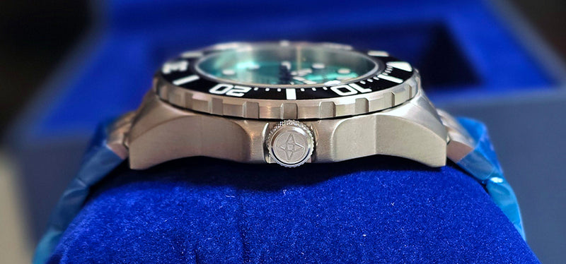 ARAGON Automatic Titanium 45mm Teal DiveMaster Sapphire Crystal Ceramic Bezel Inlay A682TEA
