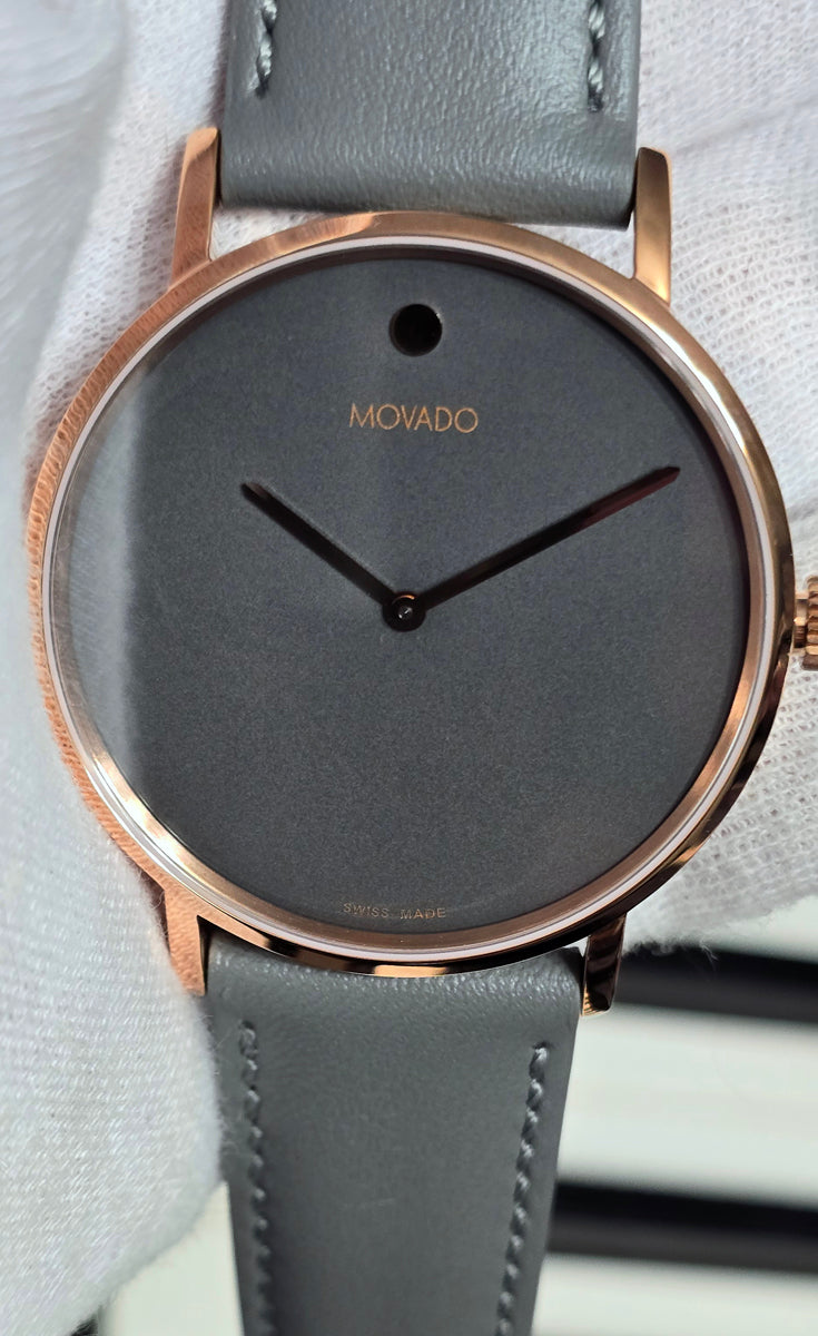 MOVADO Signature Mens Quartz Watch Gray Dial & Leather Band 14k IP Rose Gold Case