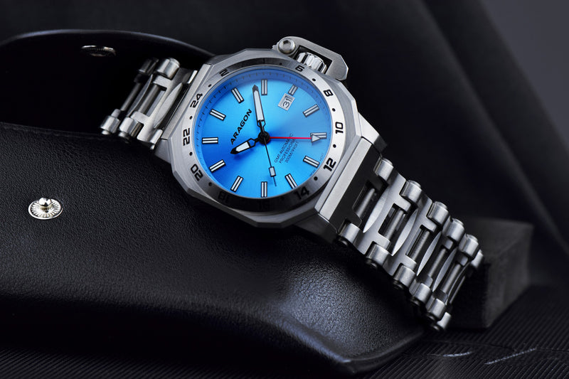 Aragon MillIpede Max GMT Automatic Watch Blue SunRay Dial 42mm 300 Meter A544BLU